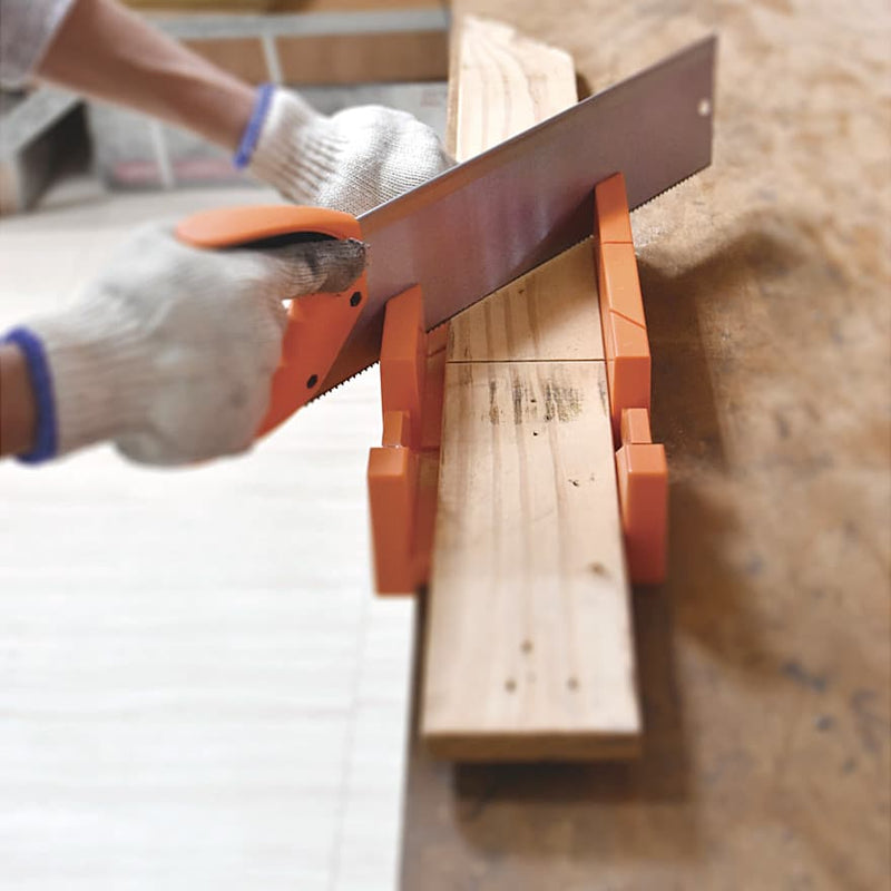 Black+Decker BDHT20346 Steel Mitre Box with Saw For Professional & DIY Use